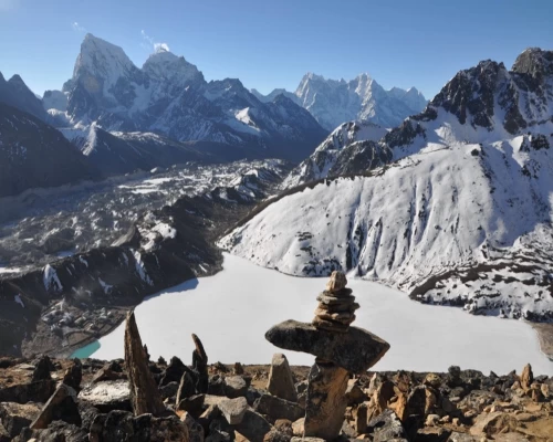 Gokyo Lake.pg