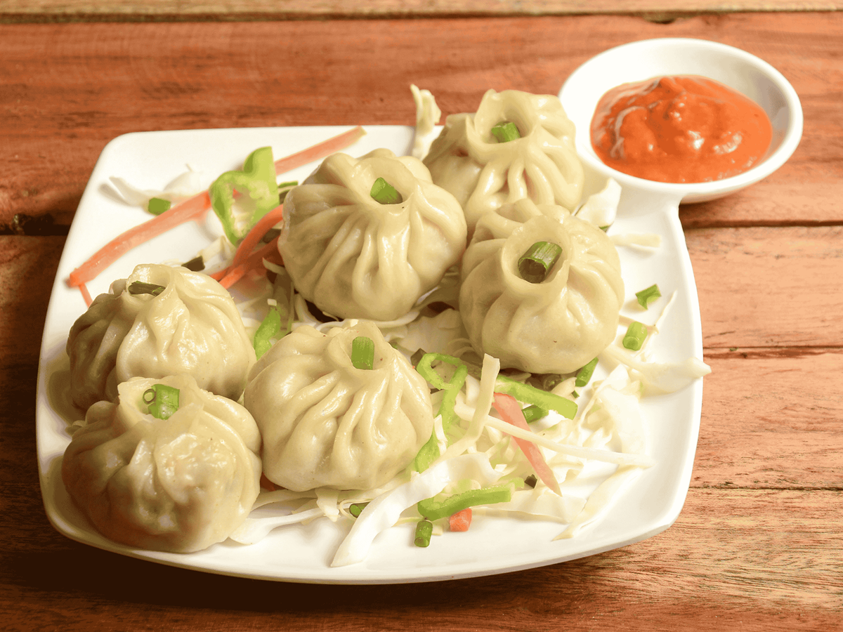 Momo With Chutney